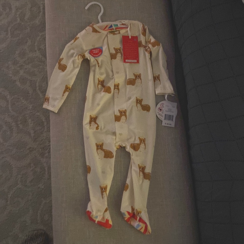 Magnetic me onsie